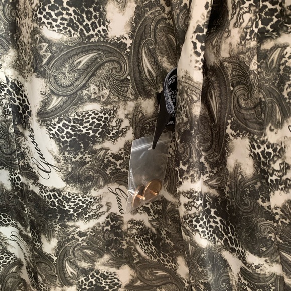 Coat - Picture 8 of 9